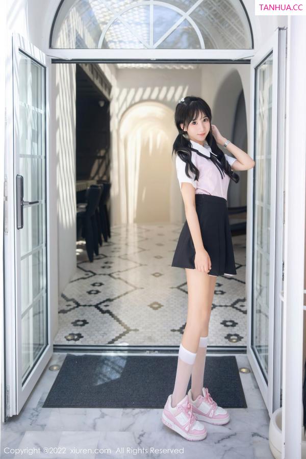 小果冻儿jelly  [XiuRen]高清写真图 2022.08.16 No.5443 小果冻儿第6张图片